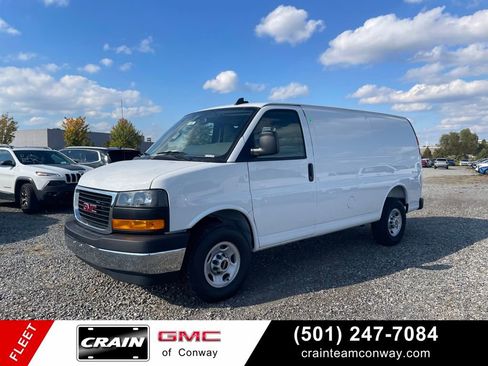 New 2025 GMC Savana 2500 Work Van w/ Driver Convenience Package image 3