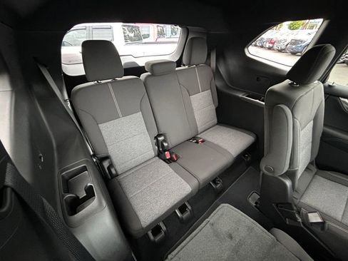 New 2026 GMC Acadia Elevation image 35