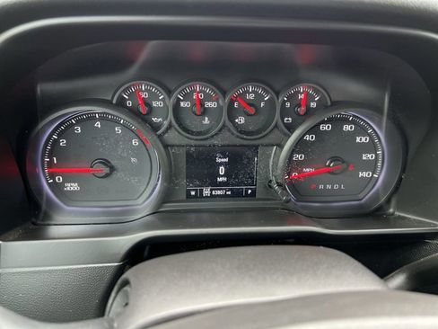 Used 2019 Chevrolet Silverado 1500 Custom Trail Boss w/ Custom Convenience Package image 12