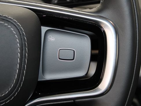 New 2027 Lincoln Navigator Premiere RWD image 40