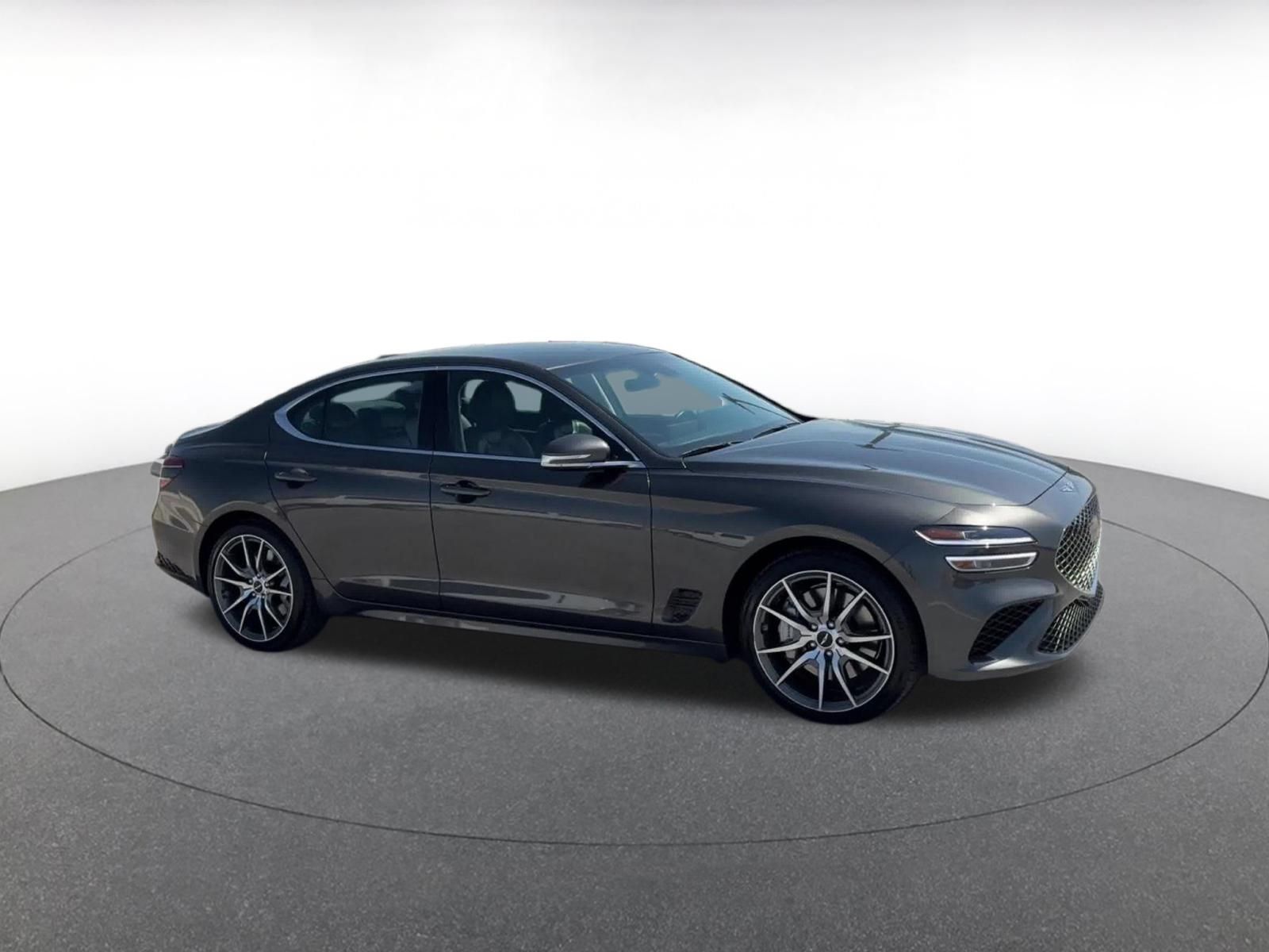 Used 2026 Genesis G70 2.5T RWD image 2