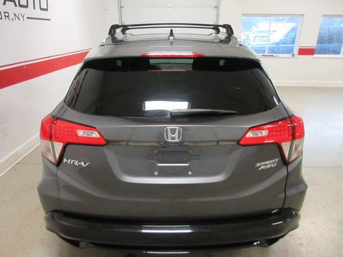 Used 2021 Honda HR-V Sport image 37