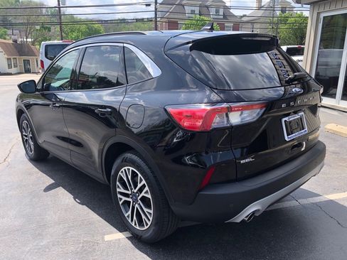 Used 2020 Ford Escape SEL AWD/4WD image 3