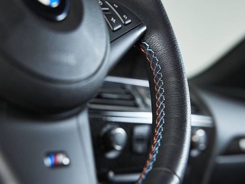Used 2006 BMW M6 Coupe RWD image 52