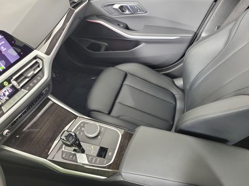 Used 2019 BMW 330i xDrive Sedan w/ Convenience Package image 23