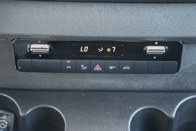 Used 2024 Mercedes-Benz Sprinter 3500 image 29