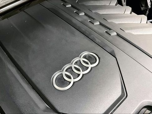 Used 2023 Audi Q5 2.0T Premium w/ Convenience Package image 33