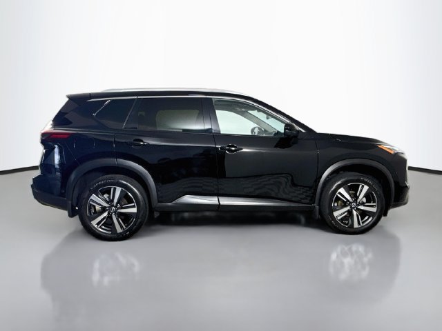 Used 2025 Nissan Rogue SL w/ SL Premium Package AWD/4WD image 11