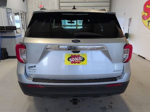Certified 2023 Ford Explorer XLT AWD/4WD image 4