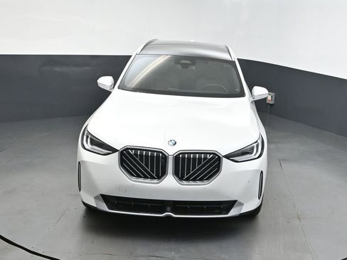 Certified 2025 BMW X3 xDrive30i w/ Premium Package image 37