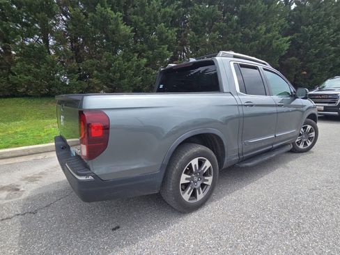 Used 2017 Honda Ridgeline RTL-T image 4