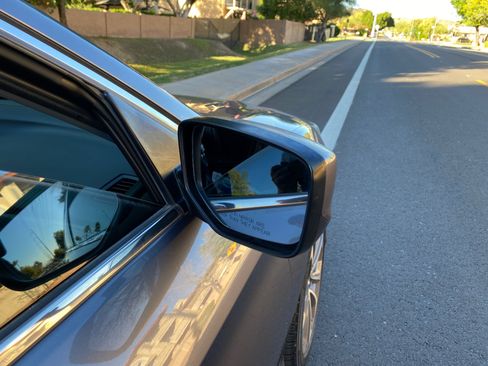 Used 2015 Honda Accord Sport image 9