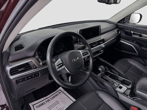 Used 2020 Kia Telluride EX image 9