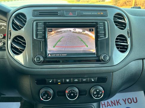 Used 2017 Volkswagen Tiguan Wolfsburg Edition image 22