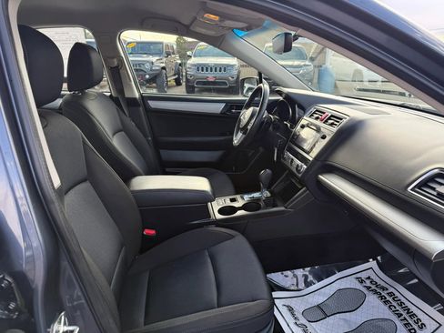 Used 2017 Subaru Legacy 2.5i Premium AWD/4WD image 16