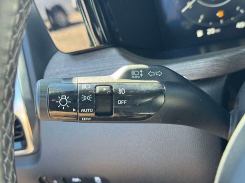 Used 2023 Kia Sorento SX Prestige image 23