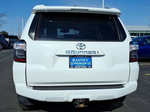 Used 2021 Toyota 4Runner SR5 Premium w/ Moonroof Package image 9