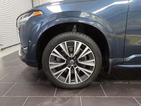 Used 2020 Volvo XC90 T5 Momentum FWD image 13