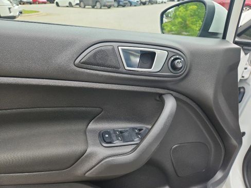 Used 2016 Ford Fiesta SE w/ Equipment Group 201A FWD image 18