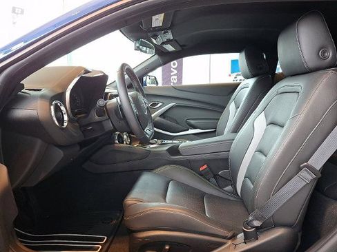 Used 2020 Chevrolet Camaro LT w/ RS Package image 13