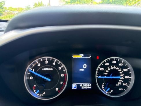 Used 2022 Subaru Ascent Limited w/ Technology Package AWD/4WD image 27