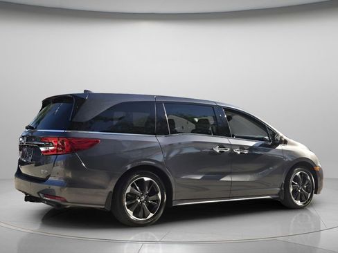 Used 2024 Honda Odyssey Elite image 7