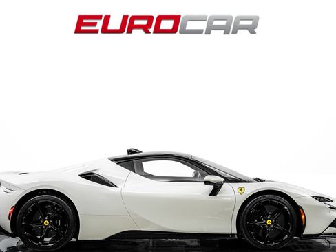 Used 2024 Ferrari SF90 Stradale AWD/4WD image 6