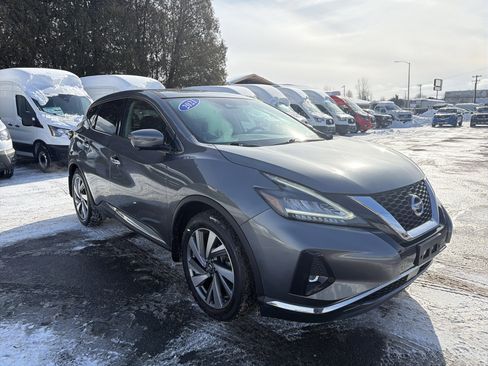 Used 2021 Nissan Murano SL w/ SL Moonroof Package image 3
