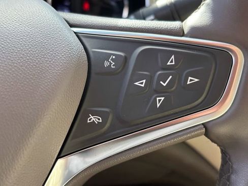 Used 2024 Chevrolet Malibu LT image 38