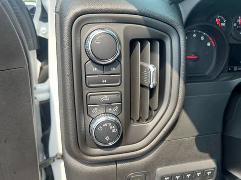 Used 2024 GMC Sierra 2500 Pro w/ Snow Plow Prep/Camper Package AWD/4WD image 17