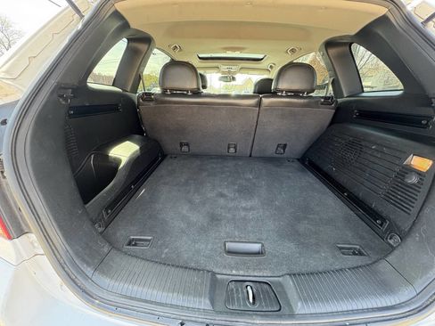 Used 2014 Chevrolet Captiva Sport LTZ FWD image 24