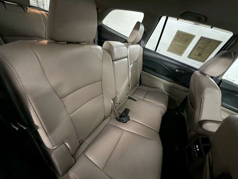 Used 2021 Honda Pilot EX-L image 26