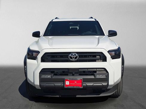 Certified 2026 Toyota 4Runner SR5 AWD/4WD image 8