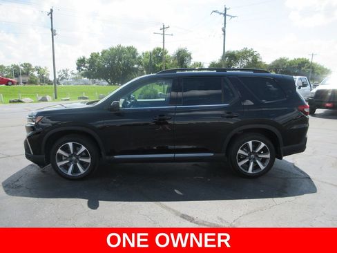 Used 2025 Honda Pilot Elite image 10
