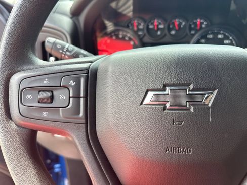 Used 2024 Chevrolet Silverado 1500 Custom Trail Boss AWD/4WD image 25