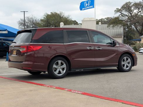 Used 2020 Honda Odyssey EX-L image 4