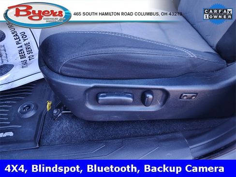 Used 2020 Toyota Tacoma TRD Off-Road image 14