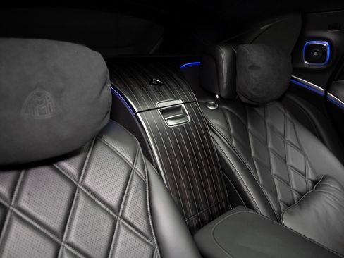 Used 2024 Mercedes-Benz Maybach EQS 680 4MATIC image 73