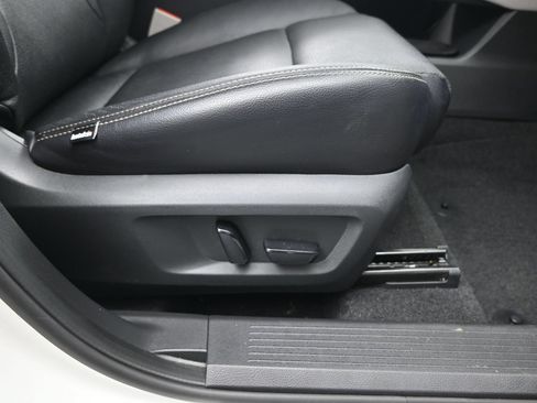 Certified 2023 Nissan Rogue SL w/ SL Premium Package AWD/4WD image 15