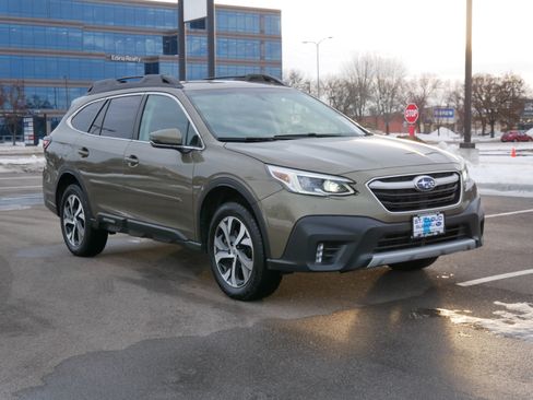 Used 2021 Subaru Forester Premium image 35