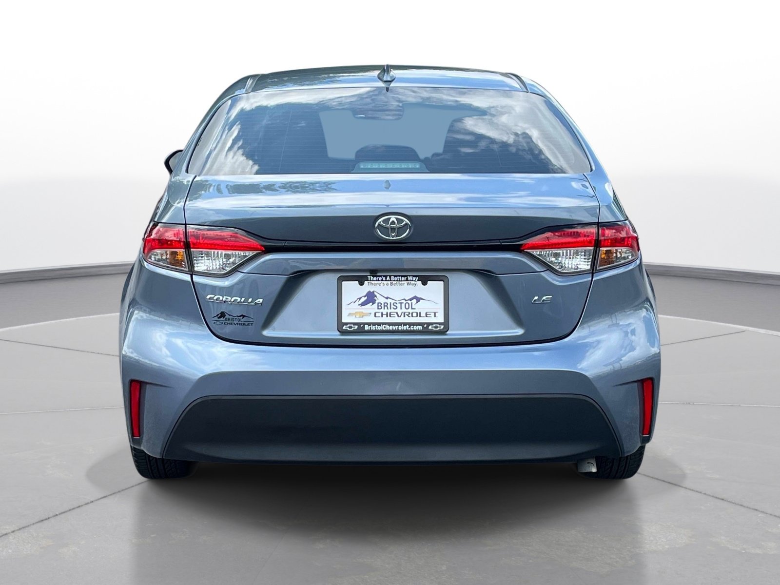 Used 2024 Toyota Corolla LE FWD image 5