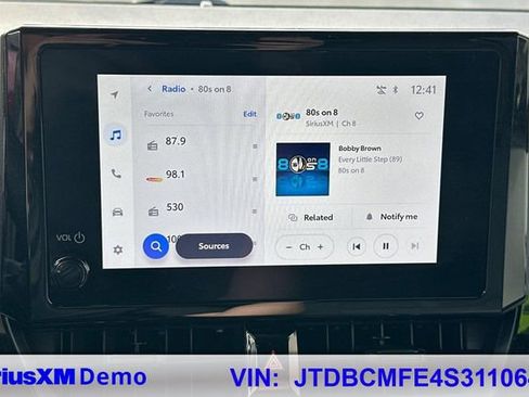 Certified 2025 Toyota Corolla SE image 37