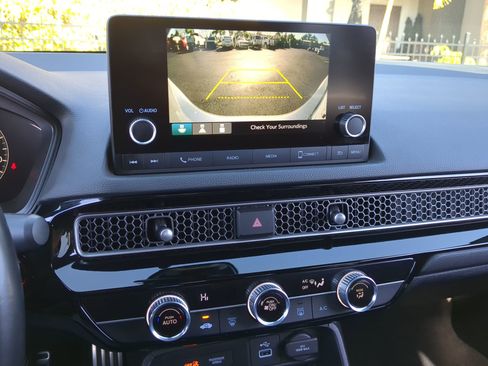 Used 2024 Honda Civic Sport image 26