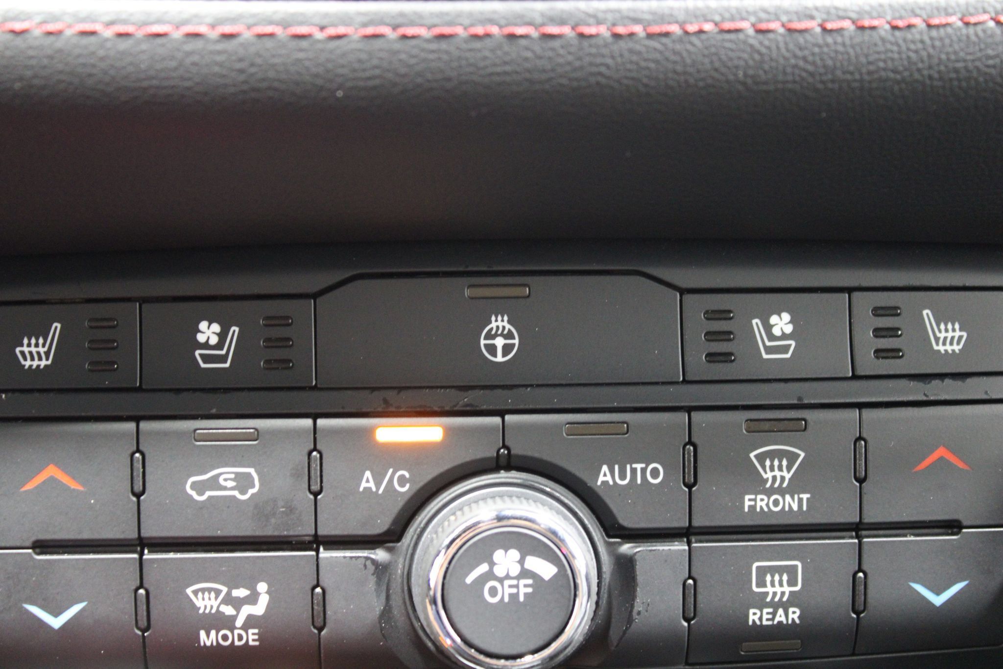 Used 2022 Dodge Durango R/T w/ Trailer Tow Group IV AWD/4WD image 42