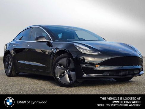 Used 2018 Tesla Model 3 Long Range image 1