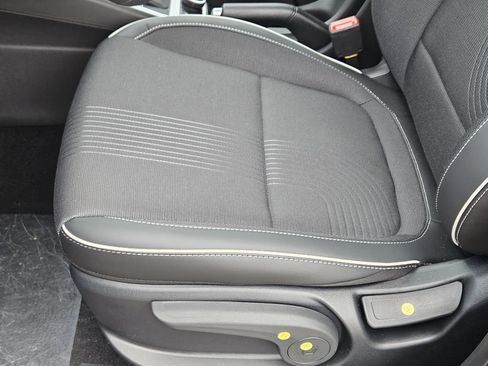 New 2026 Hyundai Venue SEL FWD image 23
