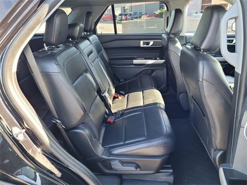 Used 2023 Ford Explorer XLT w/ Equipment Group 202A image 15