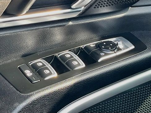 Used 2021 Kia Telluride EX w/ EX Premium Package FWD image 18