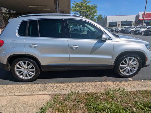 Used 2016 Volkswagen Tiguan SE AWD/4WD image 8