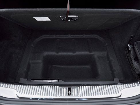 Used 2024 Mercedes-Benz S 580 4MATIC Sedan w/ AMG Line image 20